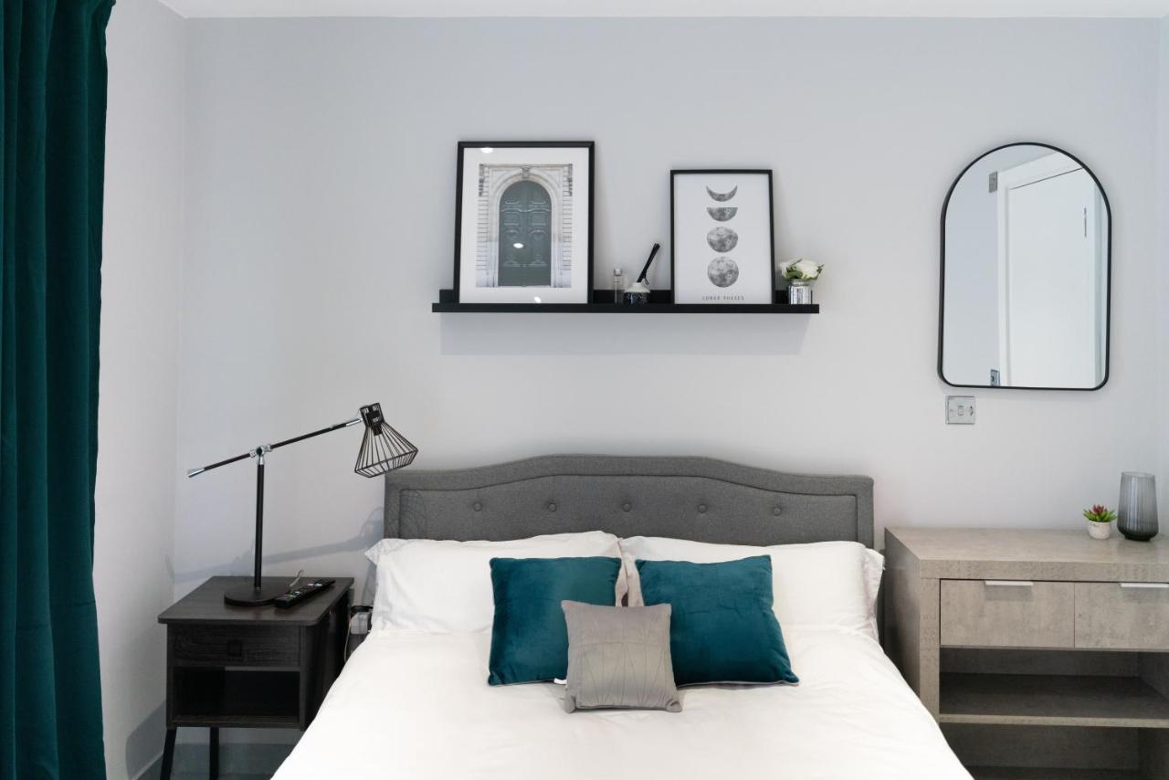 Luxury 5Bd Suite Guest House London Bagian luar foto