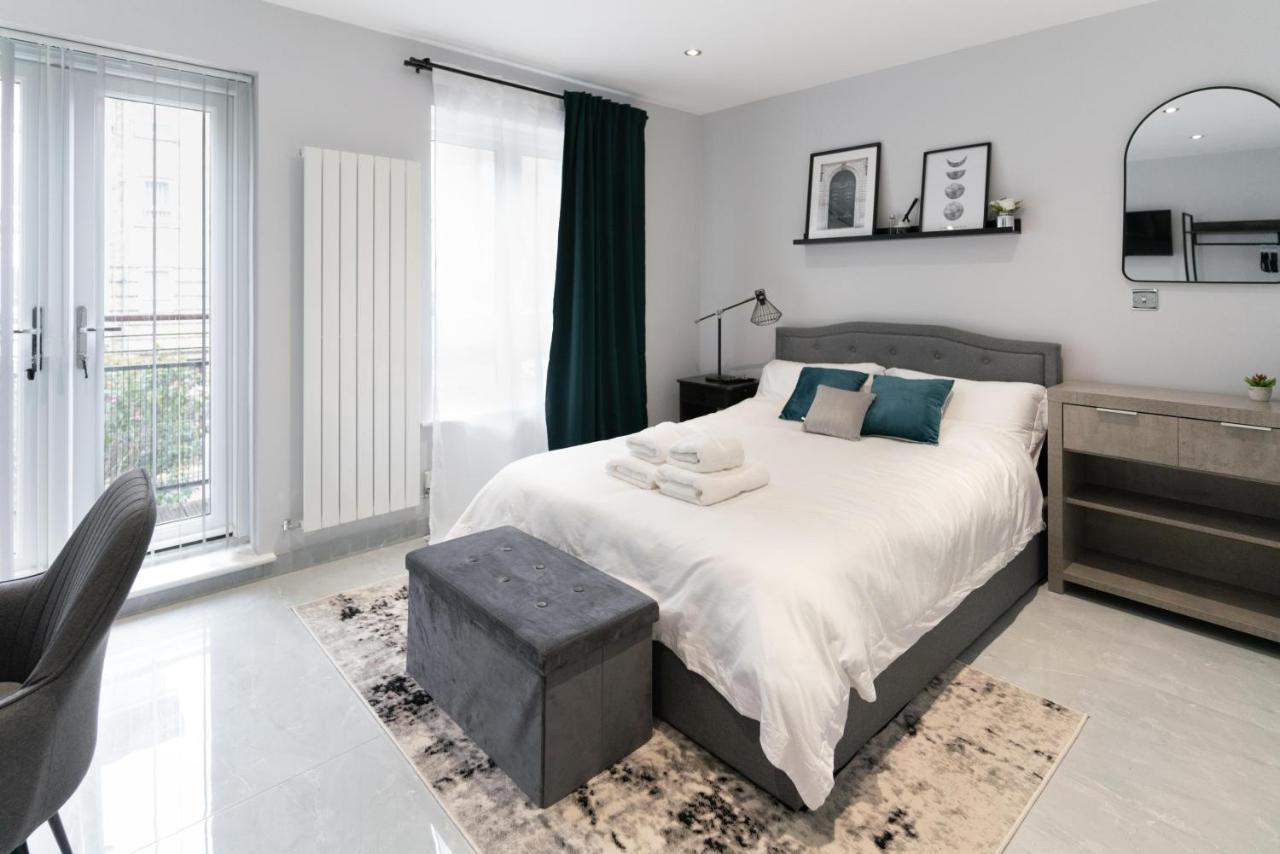 Luxury 5Bd Suite Guest House London Bagian luar foto