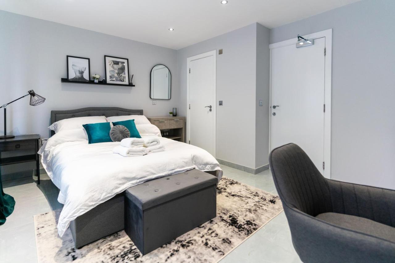 Luxury 5Bd Suite Guest House London Bagian luar foto