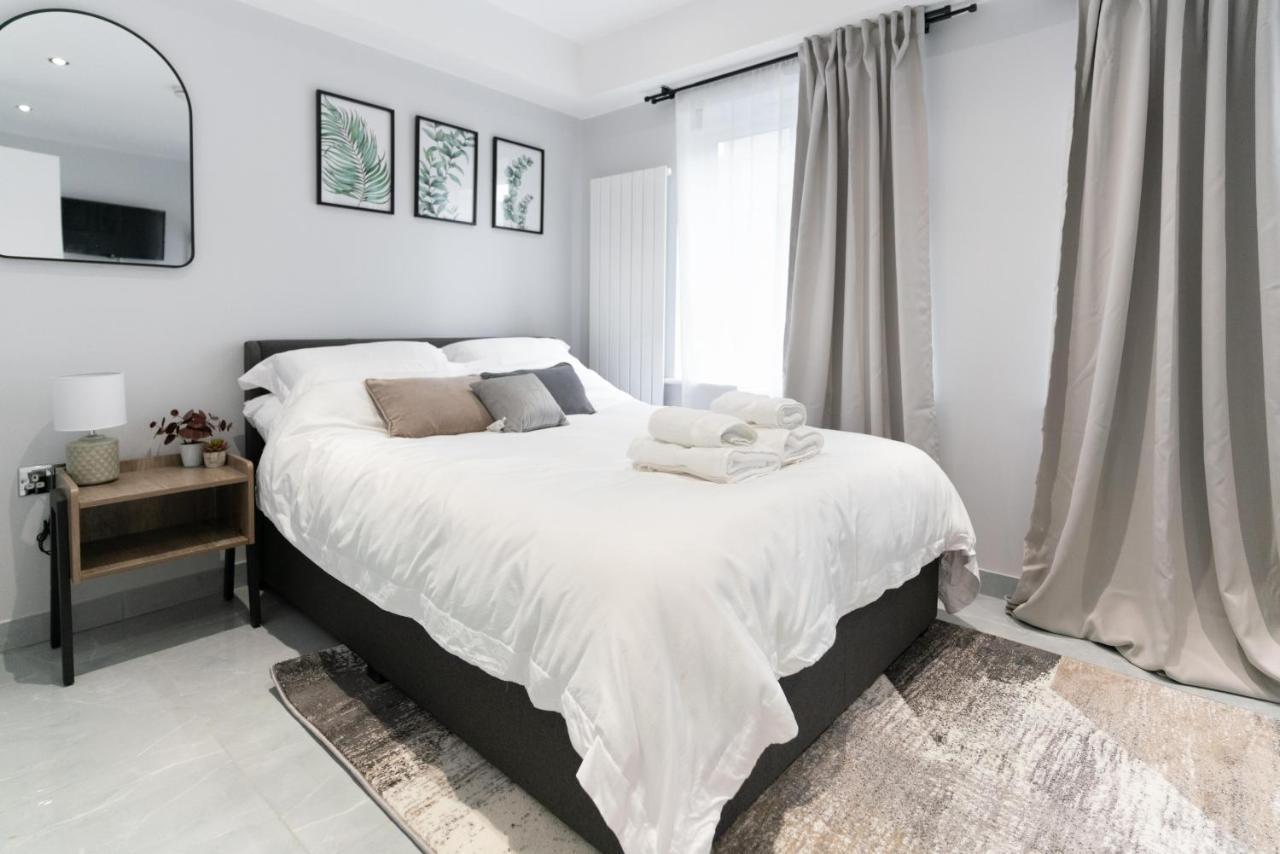 Luxury 5Bd Suite Guest House London Bagian luar foto