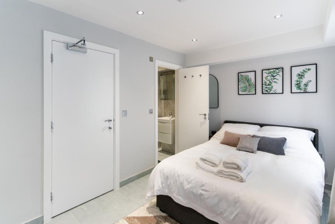 Luxury 5Bd Suite Guest House London Bagian luar foto