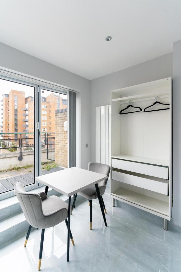 Luxury 5Bd Suite Guest House London Bagian luar foto