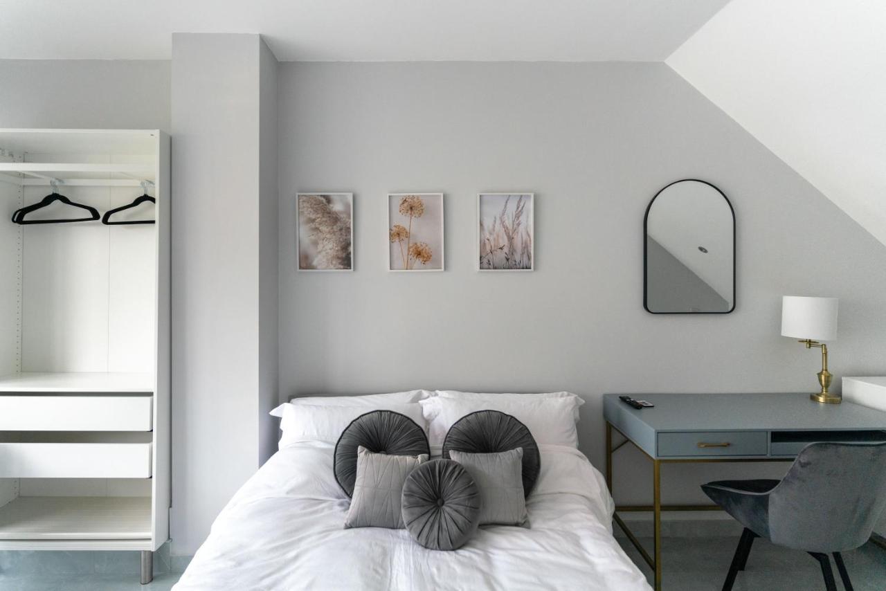 Luxury 5Bd Suite Guest House London Bagian luar foto