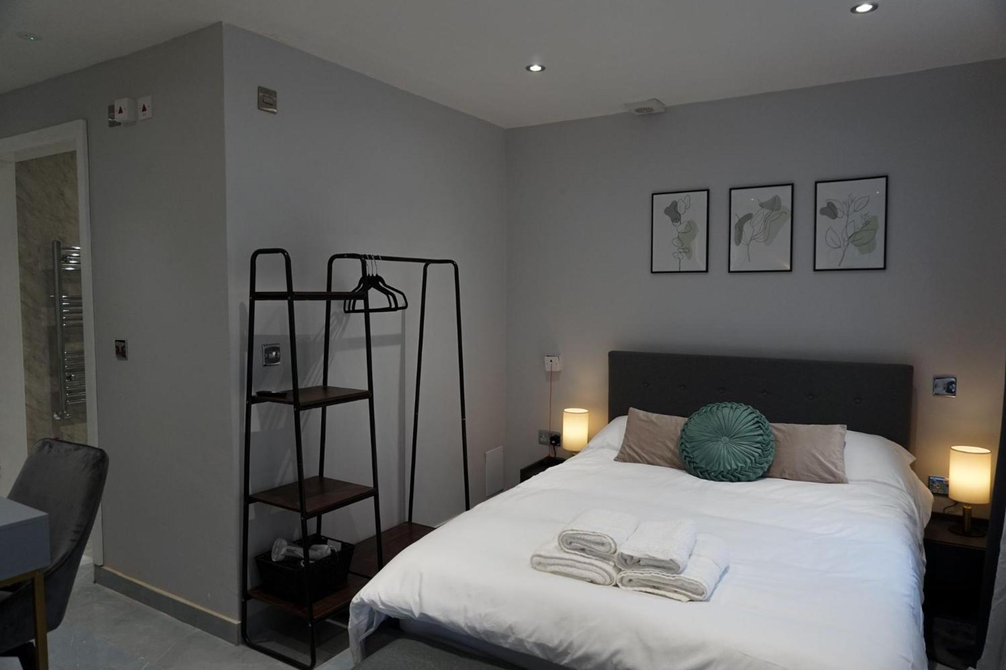 Luxury 5Bd Suite Guest House London Bagian luar foto