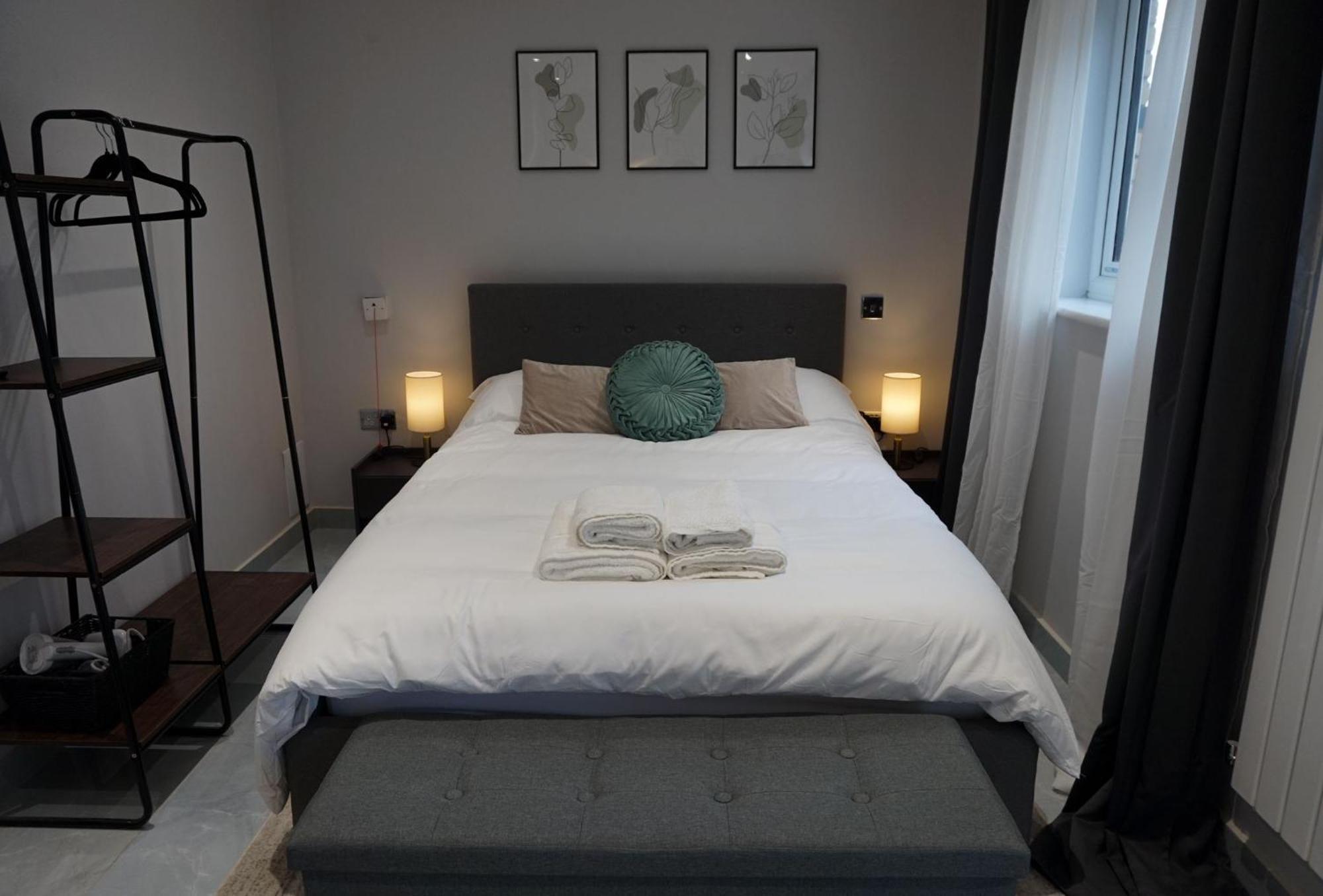 Luxury 5Bd Suite Guest House London Bagian luar foto